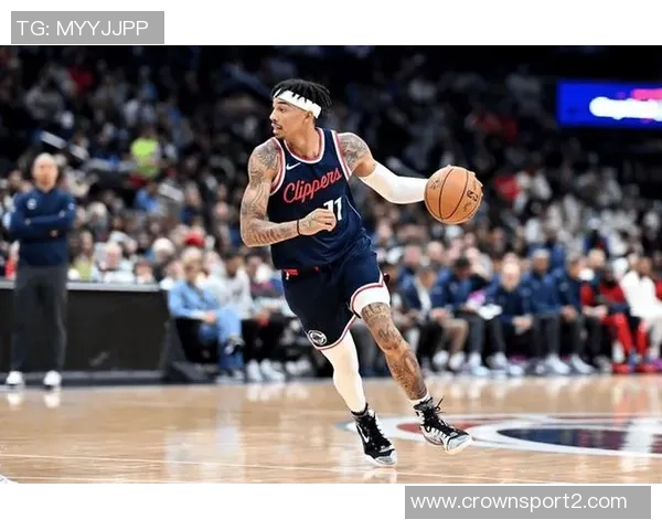 乔丹米勒:虽然未曾打满45分钟仍坚持在训练馆全力以赴准备比赛 乔丹米勒:虽然未曾打满45分钟仍坚持在训练馆全力以赴准备比赛