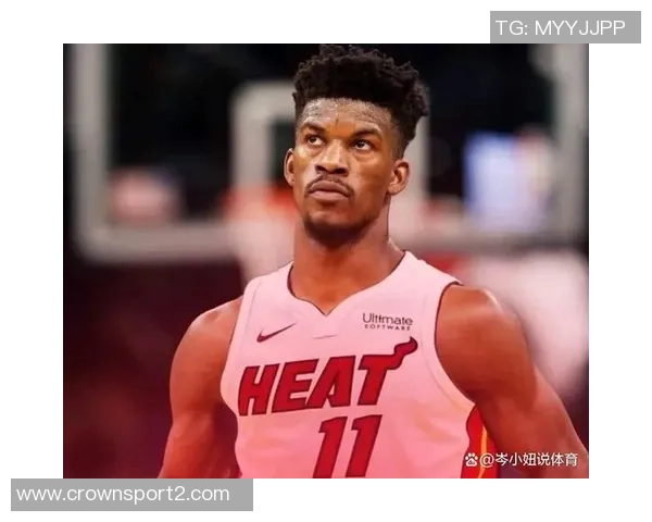 戴维恩米切尔称赞阿德巴约团队凝聚力强调球队团结精神